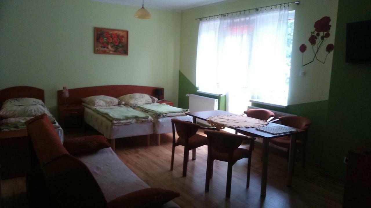 Kwatera prywatna Gościnne U Oli *