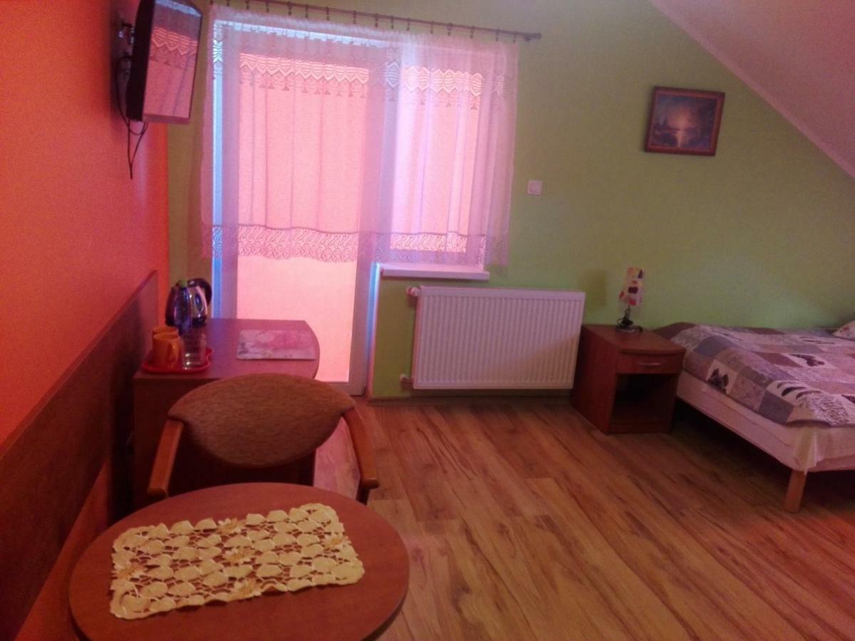 Goscinne U Oli Homestay *
